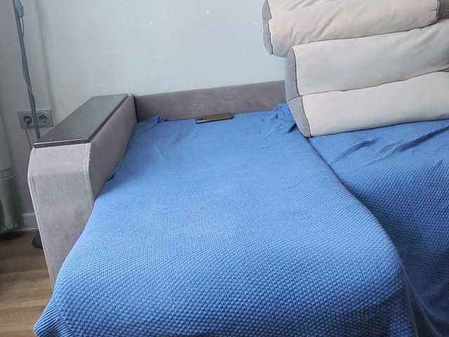 Milaa1998's BongaCams show and profile