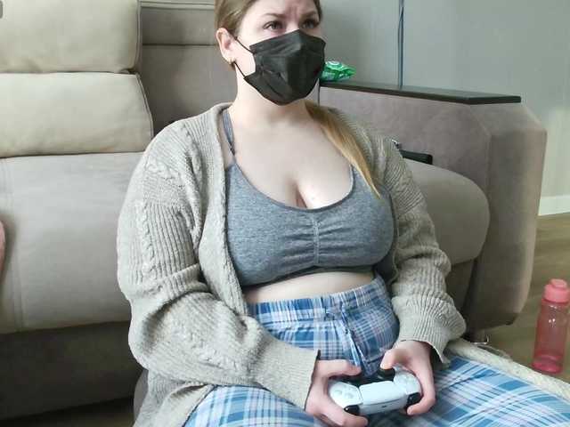 Milaa1998's BongaCams show and profile