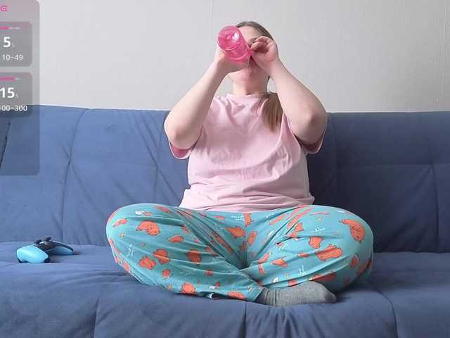 Milaa1998's BongaCams show and profile