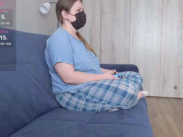 Milaa1998's BongaCams show and profile