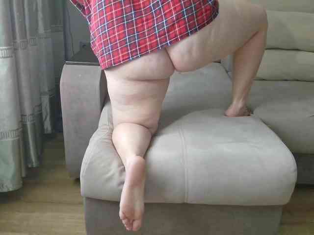 Milaa1998 webcam