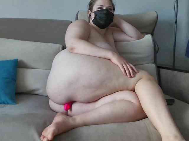 Milaa1998 webcam