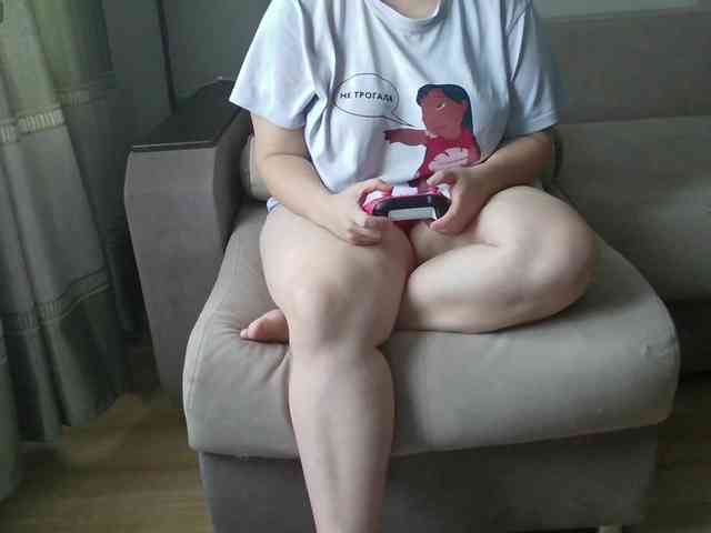 Milaa1998 webcam