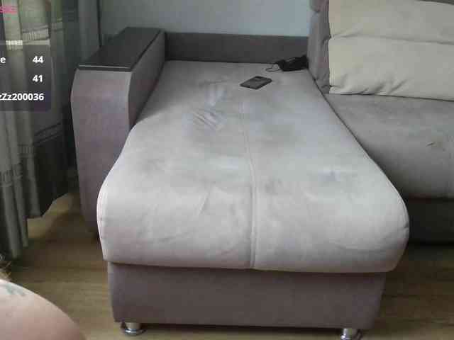 Milaa1998 webcam