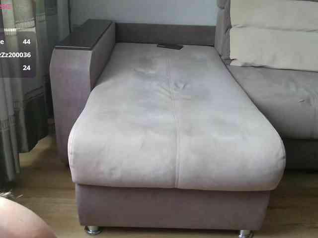 Milaa1998 webcam