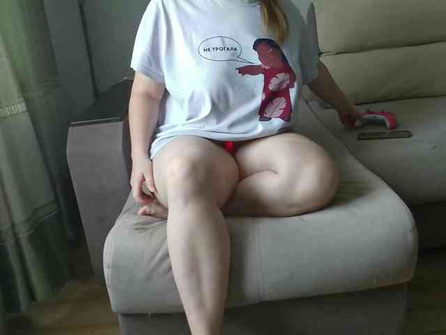 Milaa1998 webcam