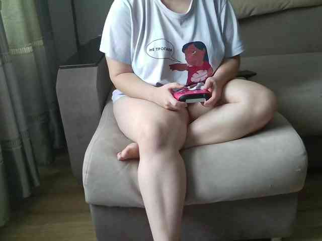 Milaa1998 webcam