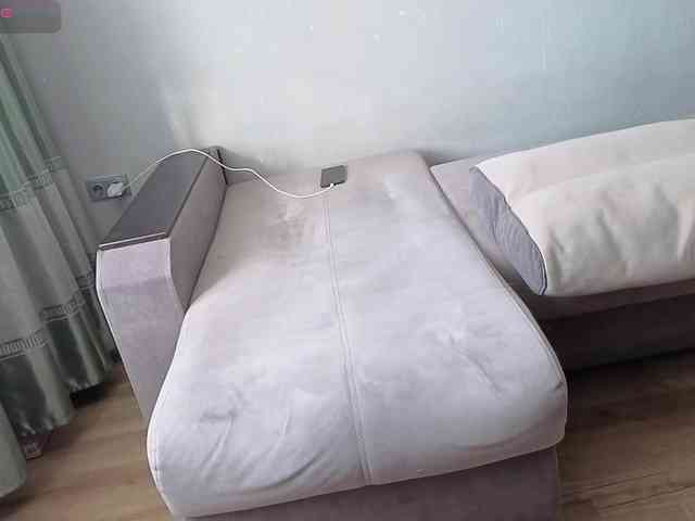 Milaa1998 Live Webcam on BongaCams