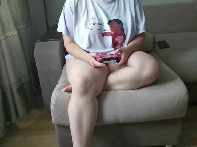 Milaa1998 webcam