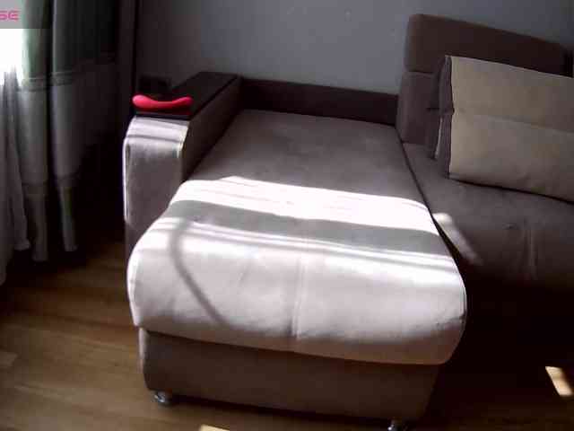 Milaa1998 webcam