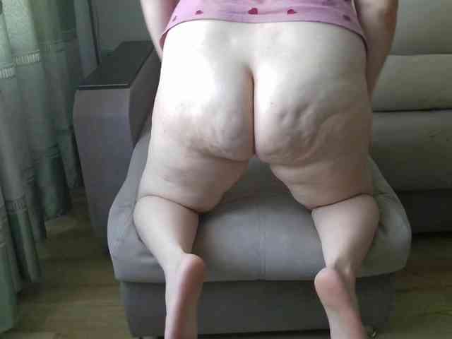 Milaa1998 webcam