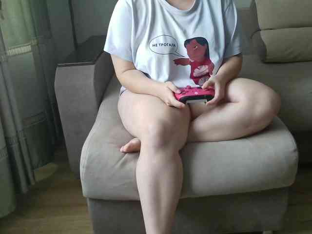 Milaa1998 webcam