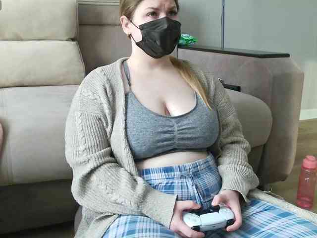 Milaa1998 Live Webcam on BongaCams