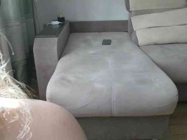 Milaa1998 webcam