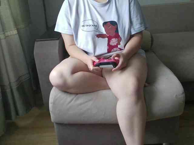 Milaa1998 webcam