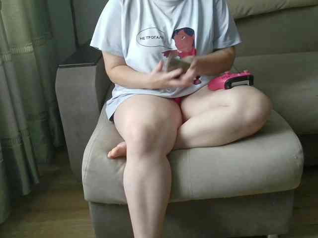 Milaa1998 webcam