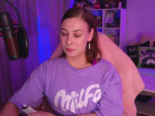 LadyLLS webcam