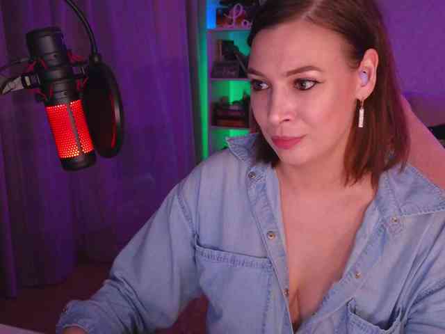 LadyLLSex's webcam live show