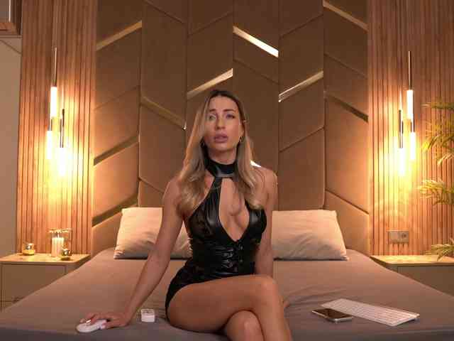 Girl-Pleasure Girl-Pleasure