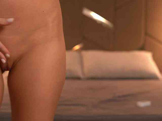 Girl-Pleasure Live Webcam on BongaCams