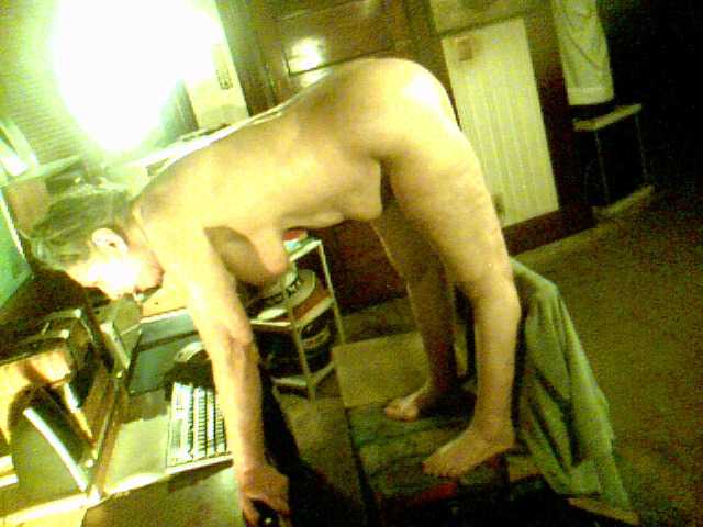 Estina54's BongaCams show and profile