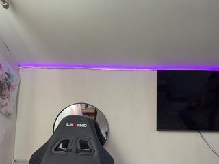 -MaybeBaby- Porn Show