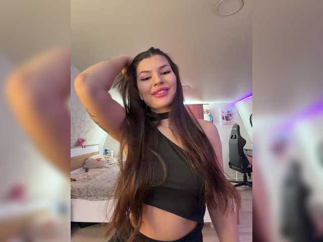 -MaybeBaby-'s BongaCams show and profile