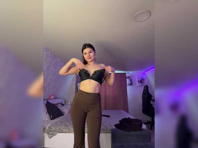 -MaybeBaby-'s BongaCams show and profile