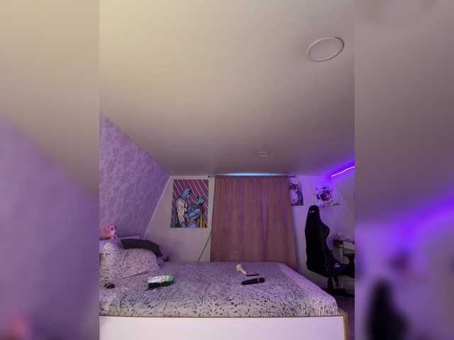 -MaybeBaby-'s BongaCams show and profile