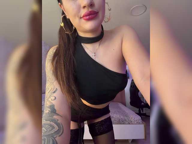 -MaybeBaby-'s BongaCams show and profile