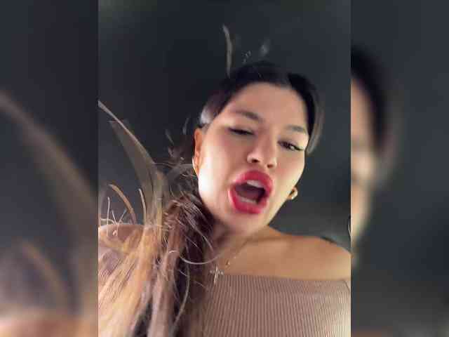 -MaybeBaby- webcam