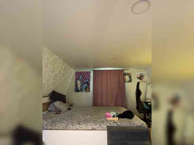 -MaybeBaby- webcam