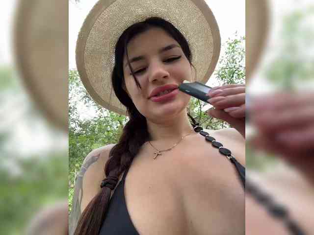 Модель: -MaybeBaby-