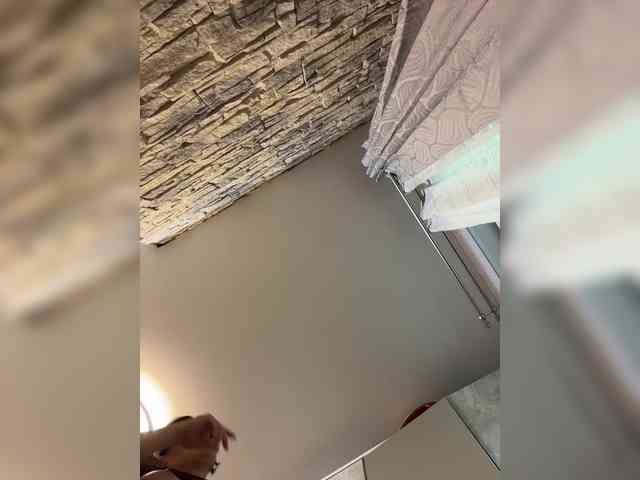 -MaybeBaby- webcam