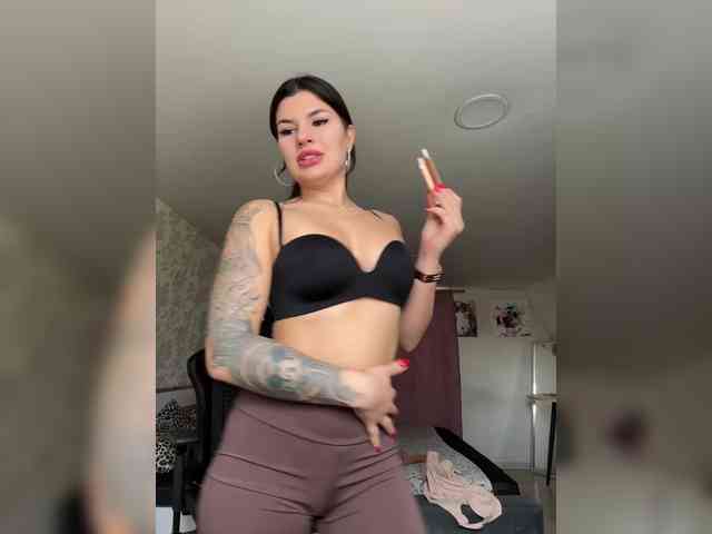 -MaybeBaby- webcam