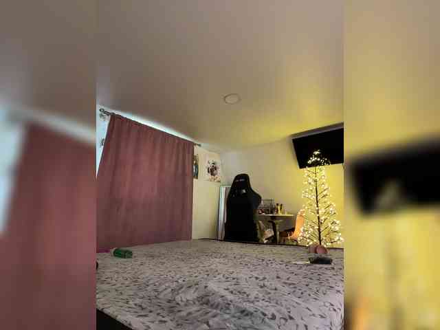 -MaybeBaby- webcam