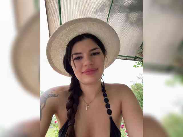 -MaybeBaby- Live Webcam on BongaCams