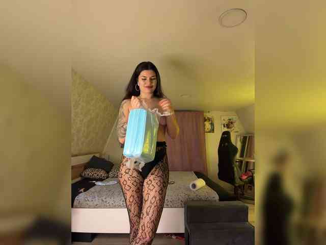 -MaybeBaby-'s Sexcam