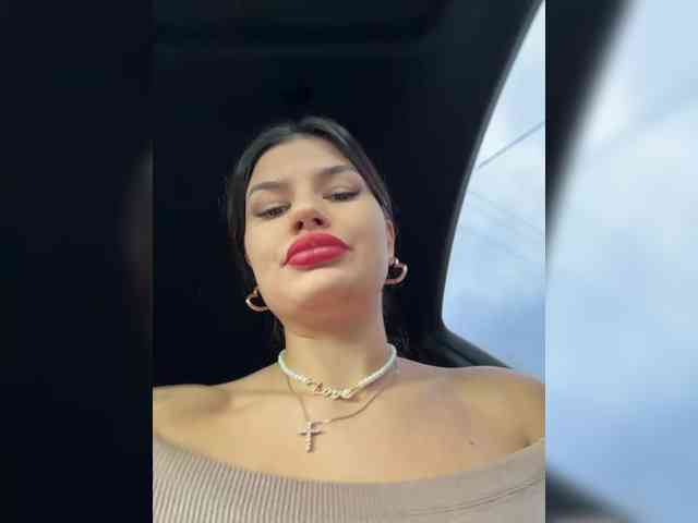 -MaybeBaby- webcam