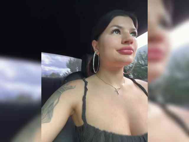 -MaybeBaby- webcam