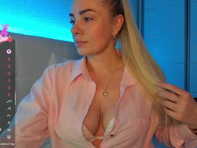 Dashulakiss1's BongaCams show and profile