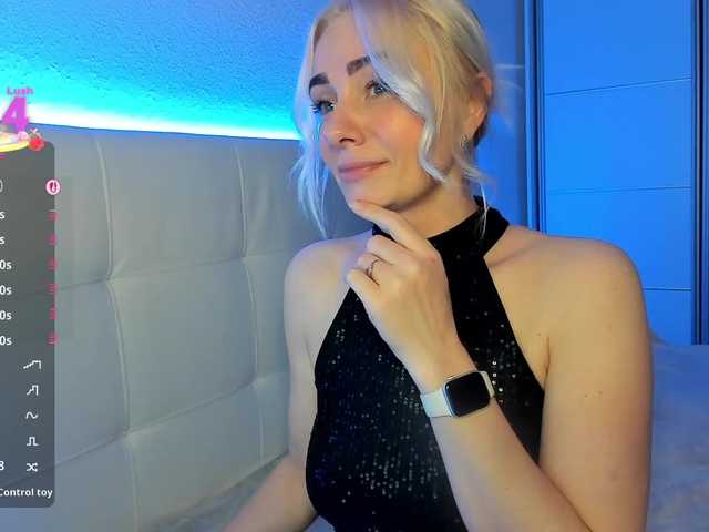 Dashulakiss1 live cam