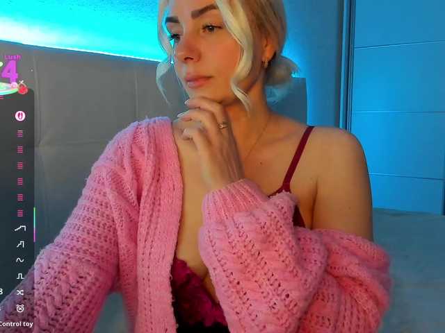 Dashulakiss1's BongaCams show and profile