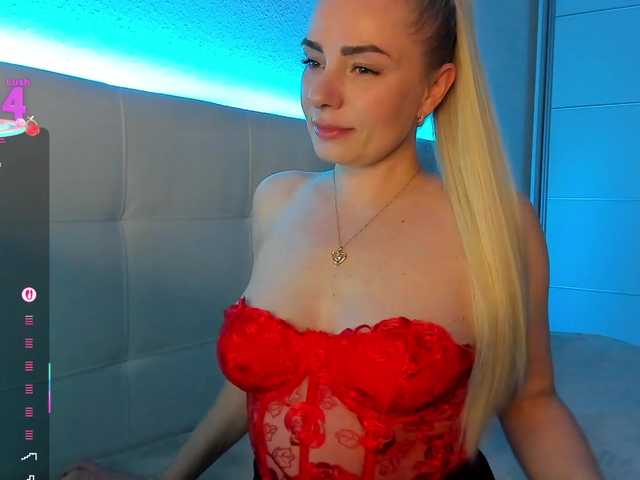 Dashulakiss1 from BongaCams