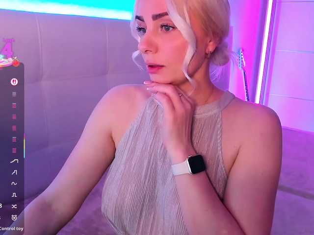 Dashulakiss1's BongaCams show and profile