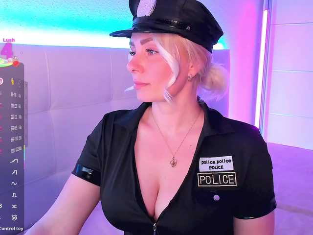 Dashulakiss1's BongaCams show and profile