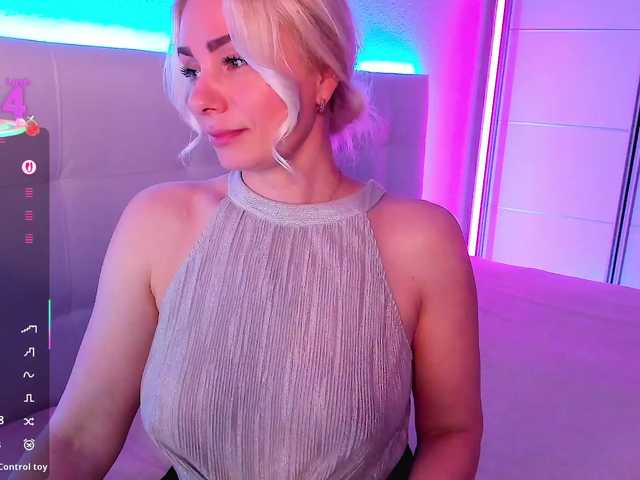 Dashulakiss1's BongaCams show and profile