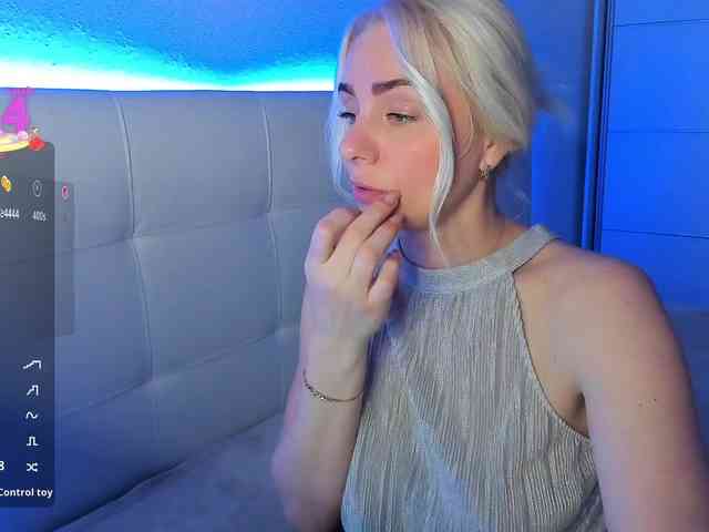 _-Dasha-_ webcam