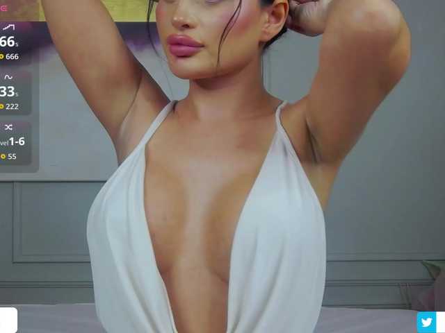 SugarDolly's BongaCams show and profile