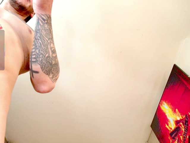 hottstuffxxx's BongaCams show and profile